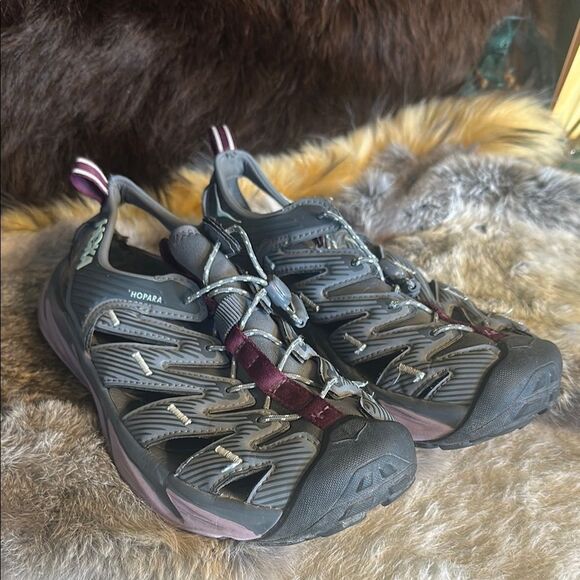 Stylish Women's Outdoor Shoes in Gray and Purple 8.5 (6000A) - Picture 1 of 3
